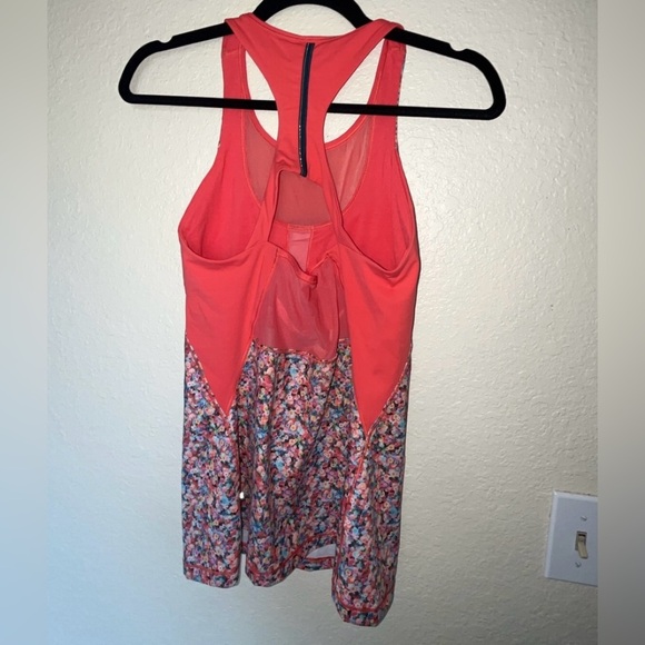 Lululemon Athletica Mesh With Me Floral Print Athletic Tank Top SIZE 8 MEDIUM - Picture 7 of 12